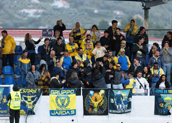 Estoril Supporters - 1