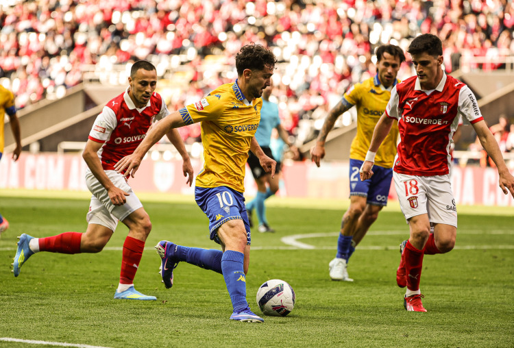 Crónica: Guerreiros da Amoreira travam armada arsenalista
