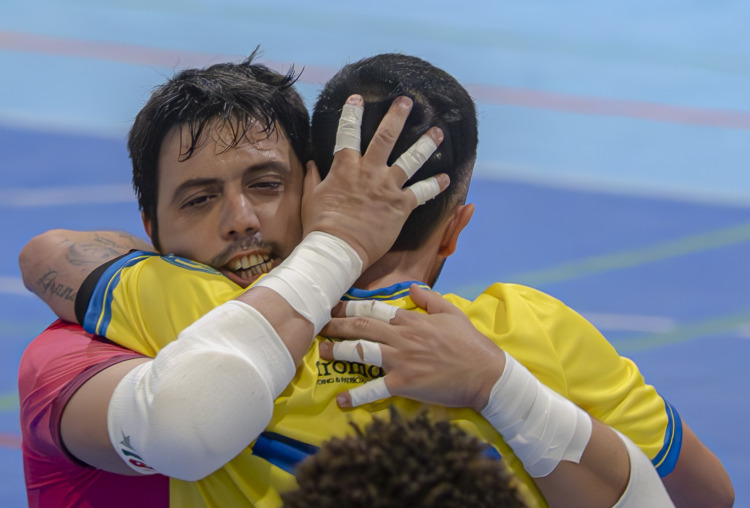 Futsal termina campeonato com três vitórias seguidas e ascensão ao sétimo lugar
