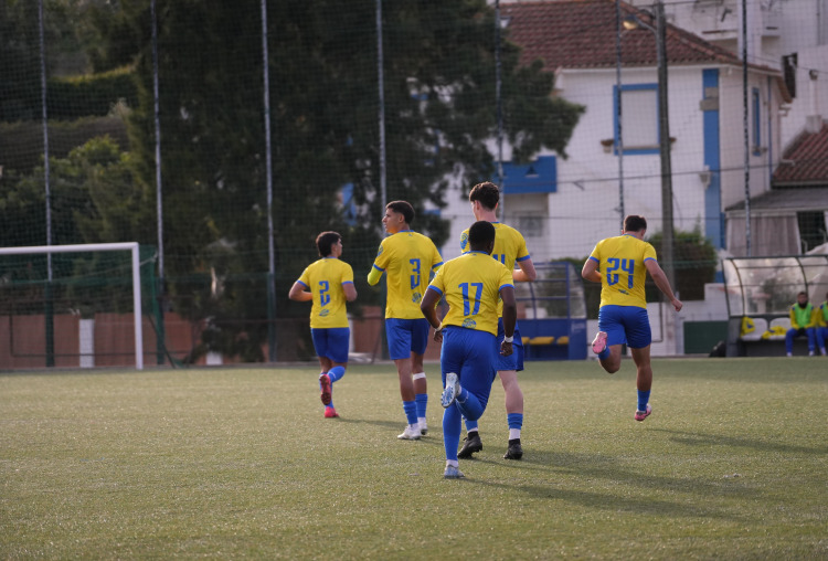 Equipa B termina campeonato com receção ao 1º de Dezembro B