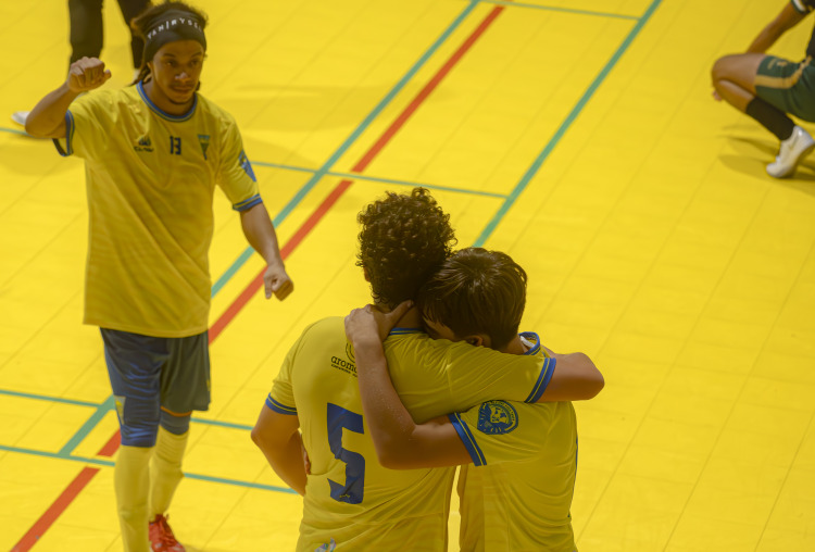 Futsal volta às vitórias com triunfo sobre Salesianos do Estoril