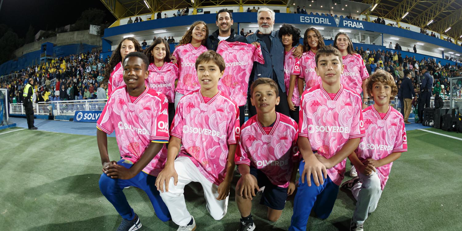 Manicómio? É no Estoril Praia