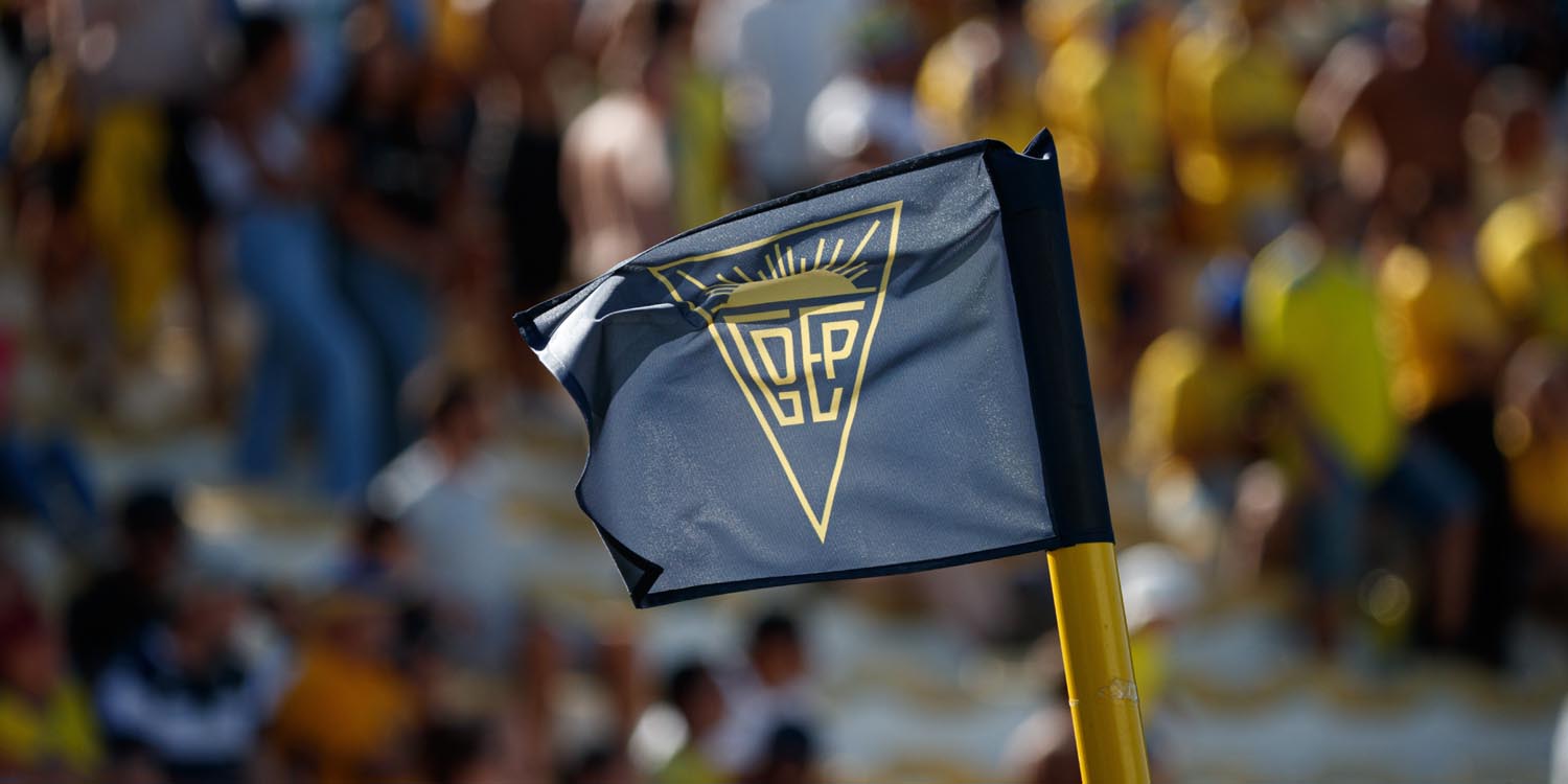 Novas vagas para as escolinhas do Estoril Praia