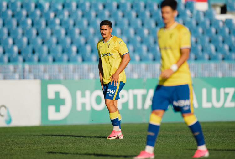 Estoril Praia chega a acordo com o AFS para a transferência de Diogo Brasido