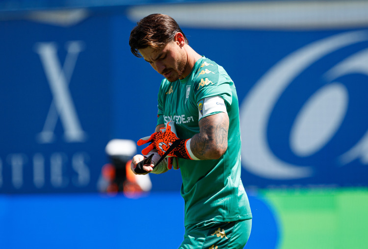 Dani Figueira prossegue carreira no Gil Vicente