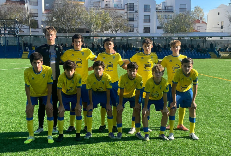 Iniciados iniciam fase de campeão com jogo frente ao FC Porto
