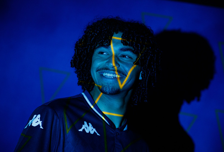 Tiago Brito renova com o Estoril Praia até 2029