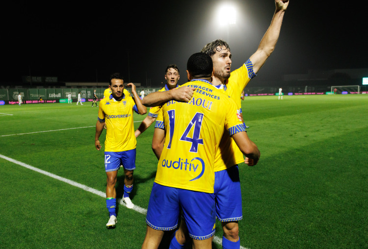 Jogos com Casa Pia, Nacional da Madeira e Rio Ave agendados