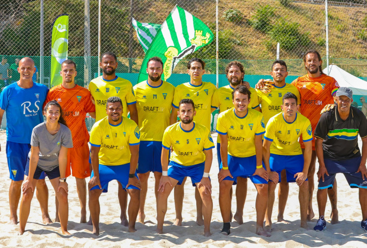 Futebol de Praia recebe AD Nazaré 2022 em Carcavelos