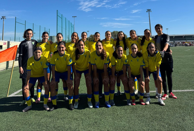Juvenis femininas perseguem quarta vitória consecutiva