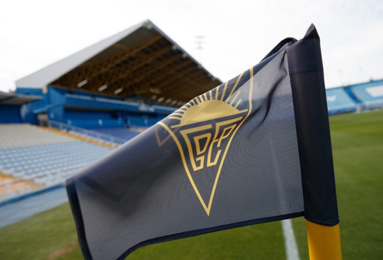 Loja do Estoril Praia já reabriu