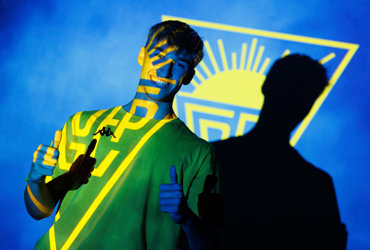 Jan Montes é reforço do Estoril Praia até 2029