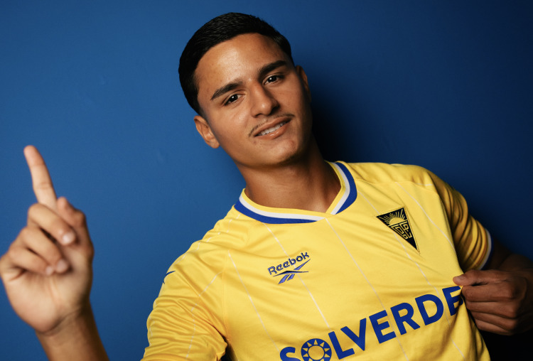 Estoril Praia chega a acordo com CR Flamengo para a transferência de Kaio Nóbrega