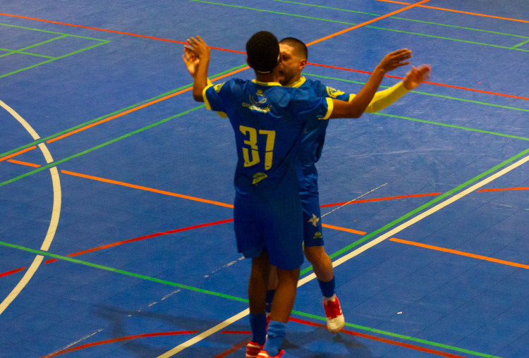 Futsal com vitória categórica sobre a Fundação Salesianos