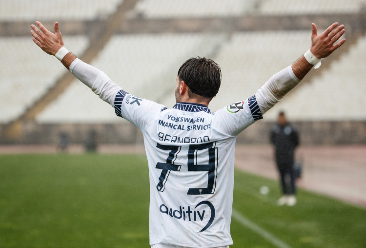 Estoril Praia chega a acordo com Atlético CP para a transferência de Bernardo Lourenço