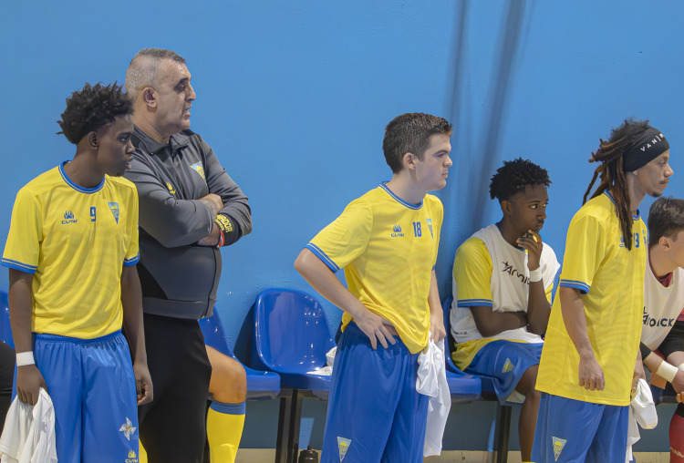 Futsal busca terceira vitória consecutiva no campeonato