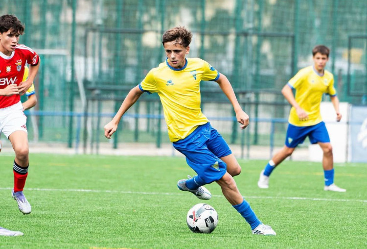 Iniciados com receção importante frente ao CD Tondela